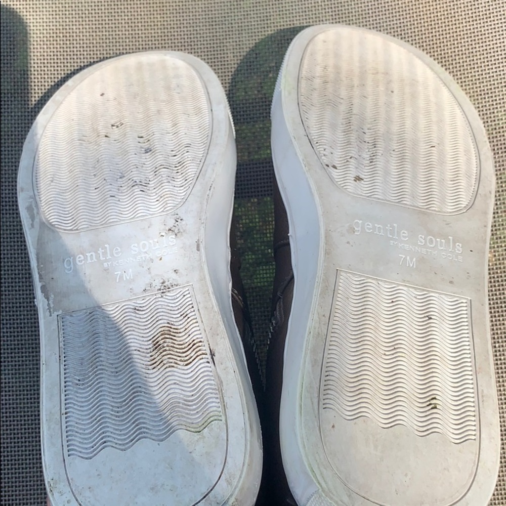Gentle Souls by Kenneth Cole size 7M - Picture 8 of 8